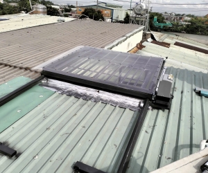 Giếng trời tự động trên mái tôn – Quận 12 